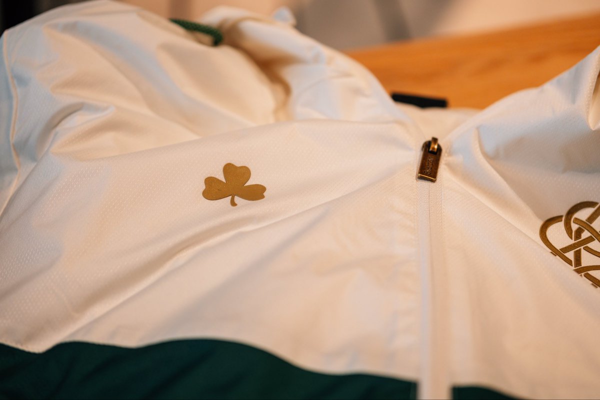 Laura Gates tweet media