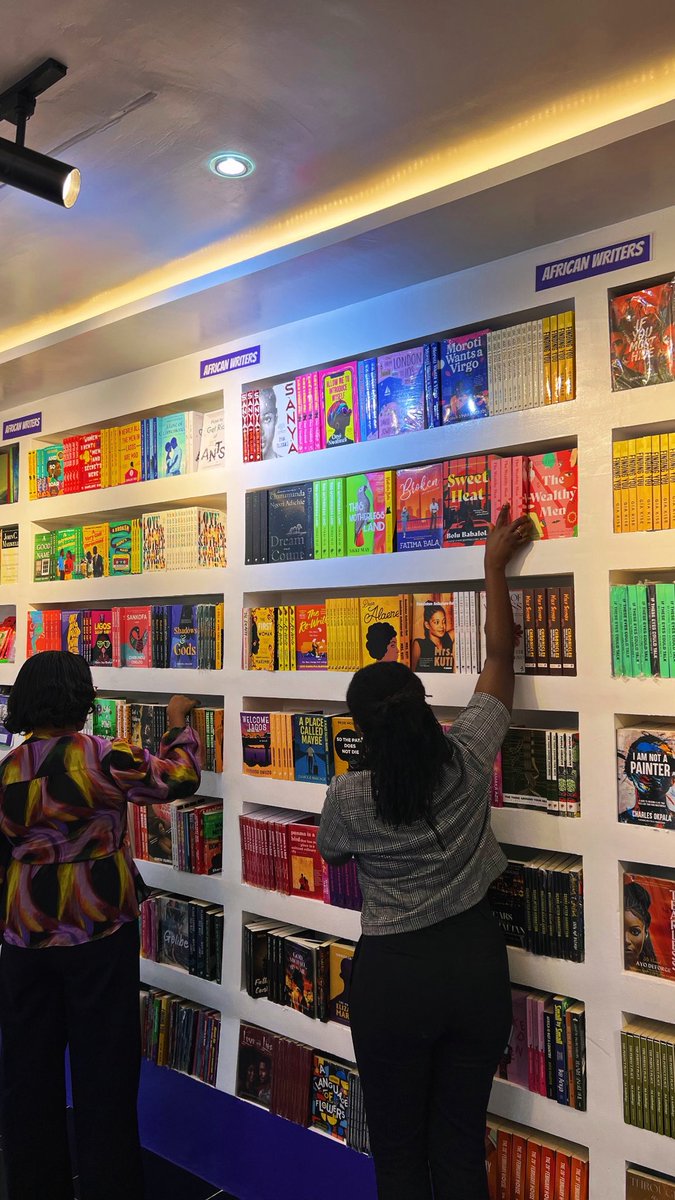 ReadersHub Bookstore🇬🇭 tweet media