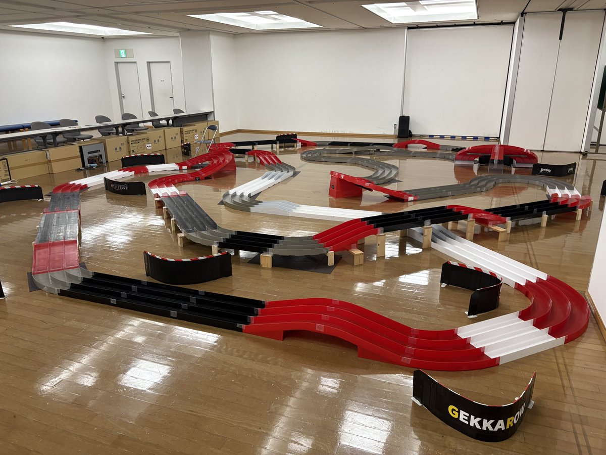 エイチ【H】 tweet media