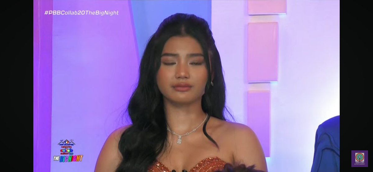 juanamariahhh24's tweet photo. ganda paborito ng cameraman

PRINCESS BORN CROWNED #PBBCollab20TheBigNight https://t.co/iCBc9dCPYi