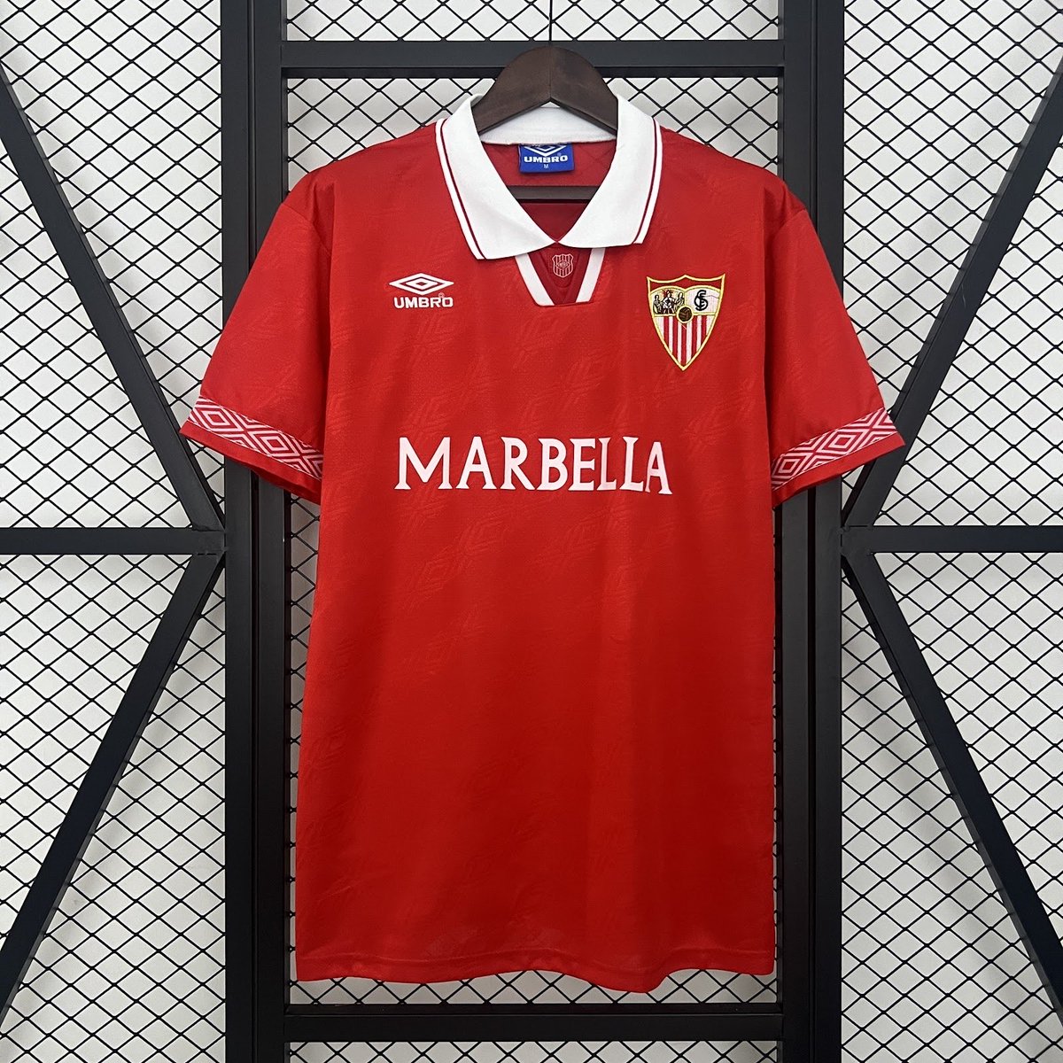 PORRA #ElGranDerbi

🎁 Sorteamos una camiseta a elegir de Betis o Sevilla entre todos nuestros seguidores que acierten resultado y goleadores.

➡️ Sigue a <a href="/MardelShop1/">MardelShop</a> 
🔃 Haz RT. 
✍🏻 Comenta con tu resultado y goleadores.
