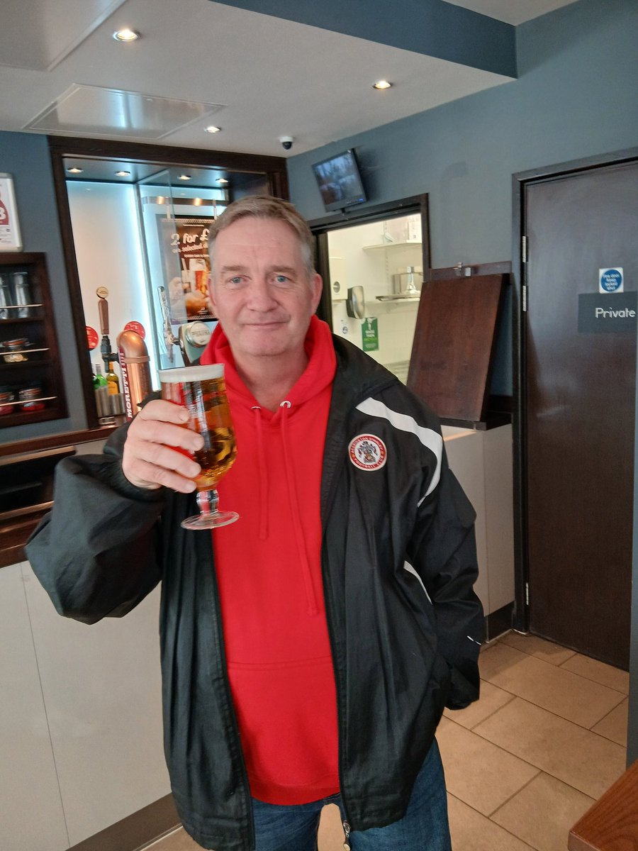 Mark 🏴󠁧󠁢󠁥󠁮󠁧󠁿🇬🇧 also known as Accyhammer🎗 tweet media