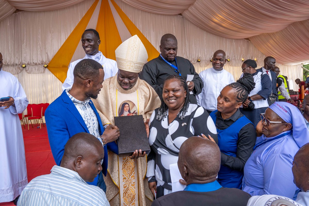 Pacis Insurance tweet media