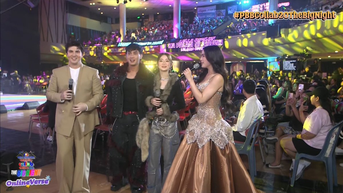 ABSCBNNews's tweet image. NASAAN SI FYANG AT JM? NASA BIG NIGHT SILA! 🥰

Matapos ang hatawan sa opening number ng big night ng "PBB: Celebrity Collab Edition 2.0," sinamahan naman nina "PBB: Gen 11" ex-housemates Fyang Smith at JM Ibarra sina Alexa Ilacad at Mavy Legaspi.

Magtatambal sina Fyang at JM sa