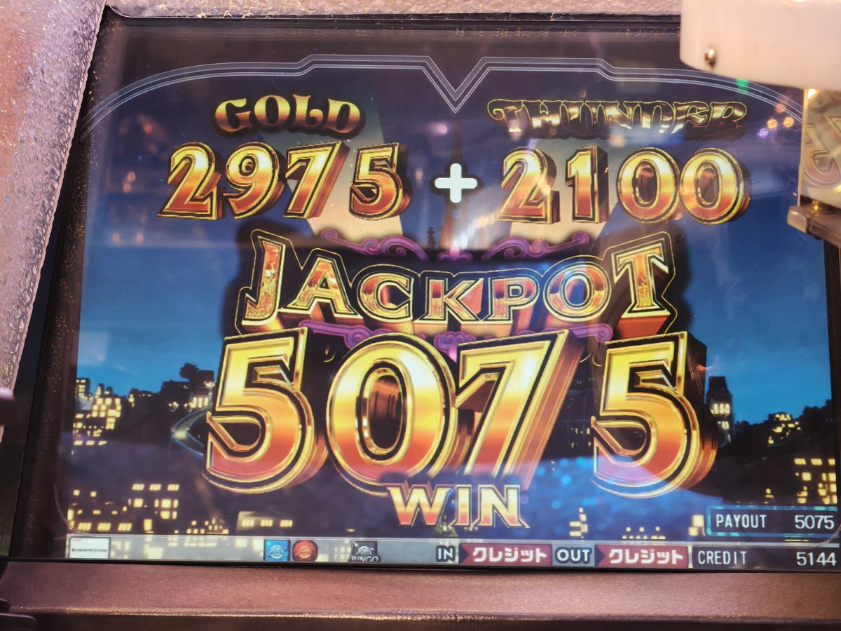 今月を写真4枚で振り返る 1枚目：高LvでJP 2枚目：LEGEND昇格 3枚目