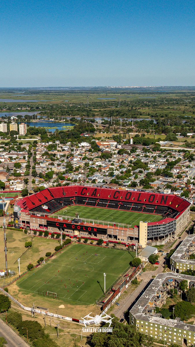 Que espectáculo de foto ❤️🖤
