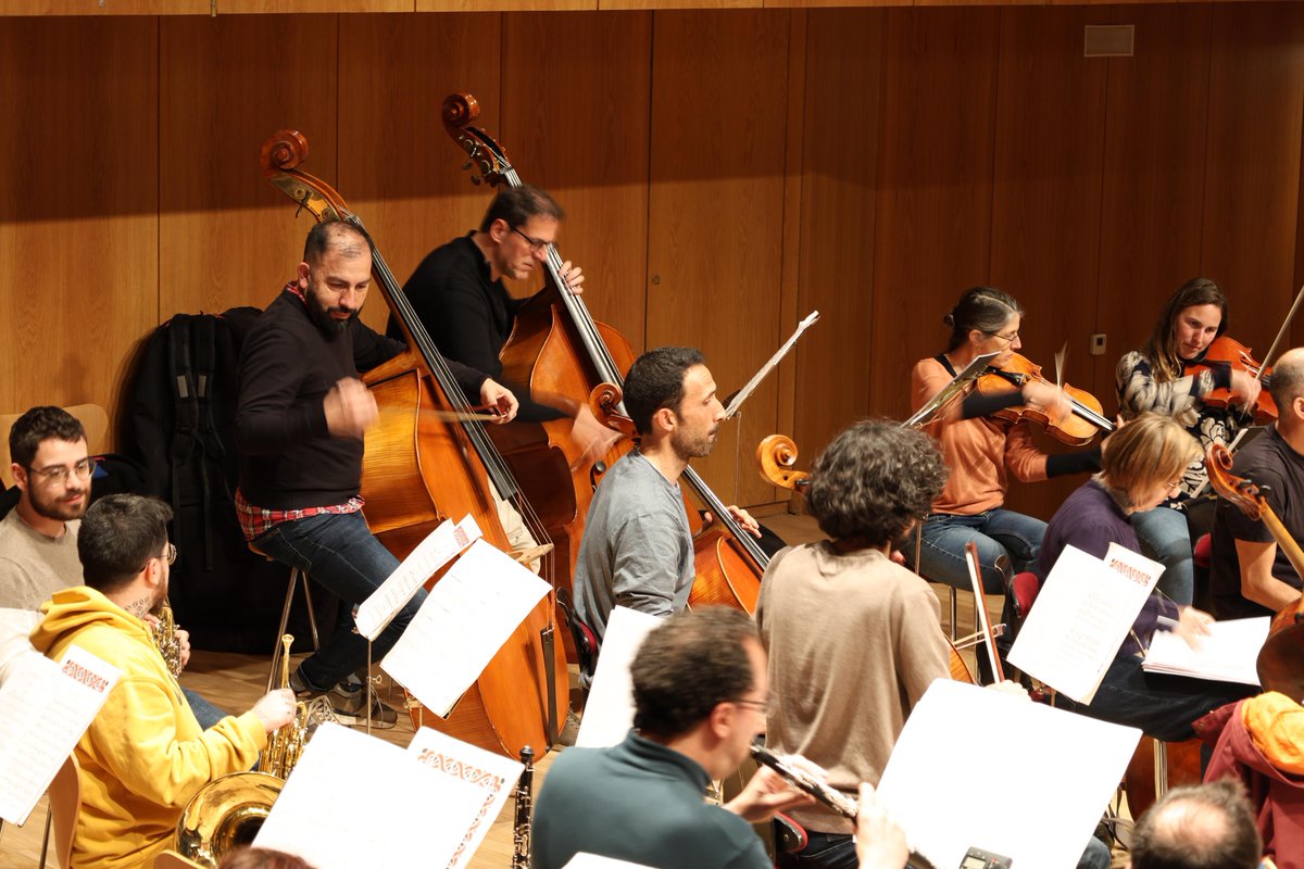 ClàssicAnd tweet media