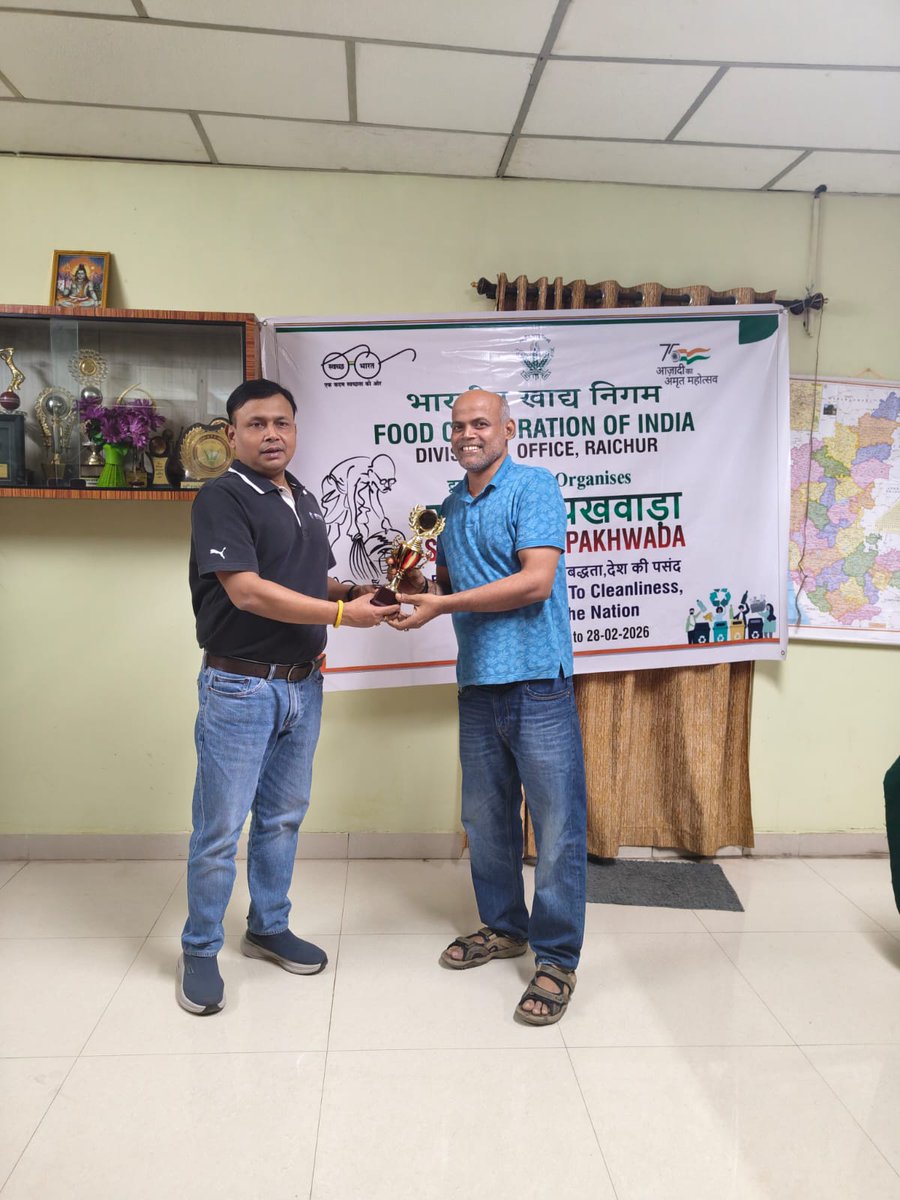 As a part of #SwachhtaPakhwada 2026, the Prizes were distributed to Essay writing Competition winners, a Running Trophy was awarded  to Best Floor winner and Safai Workers were felicitated with gifts at DO Raichur.
<a href="/FCI_DoRaichur/">FCI DO RAICHUR</a>
<a href="/FciKarnataka/">FCI_Karnataka</a>
<a href="/fcisouthzone_pr/">FCI ZO South</a>
<a href="/FCI_India/">Food Corporation of India</a>