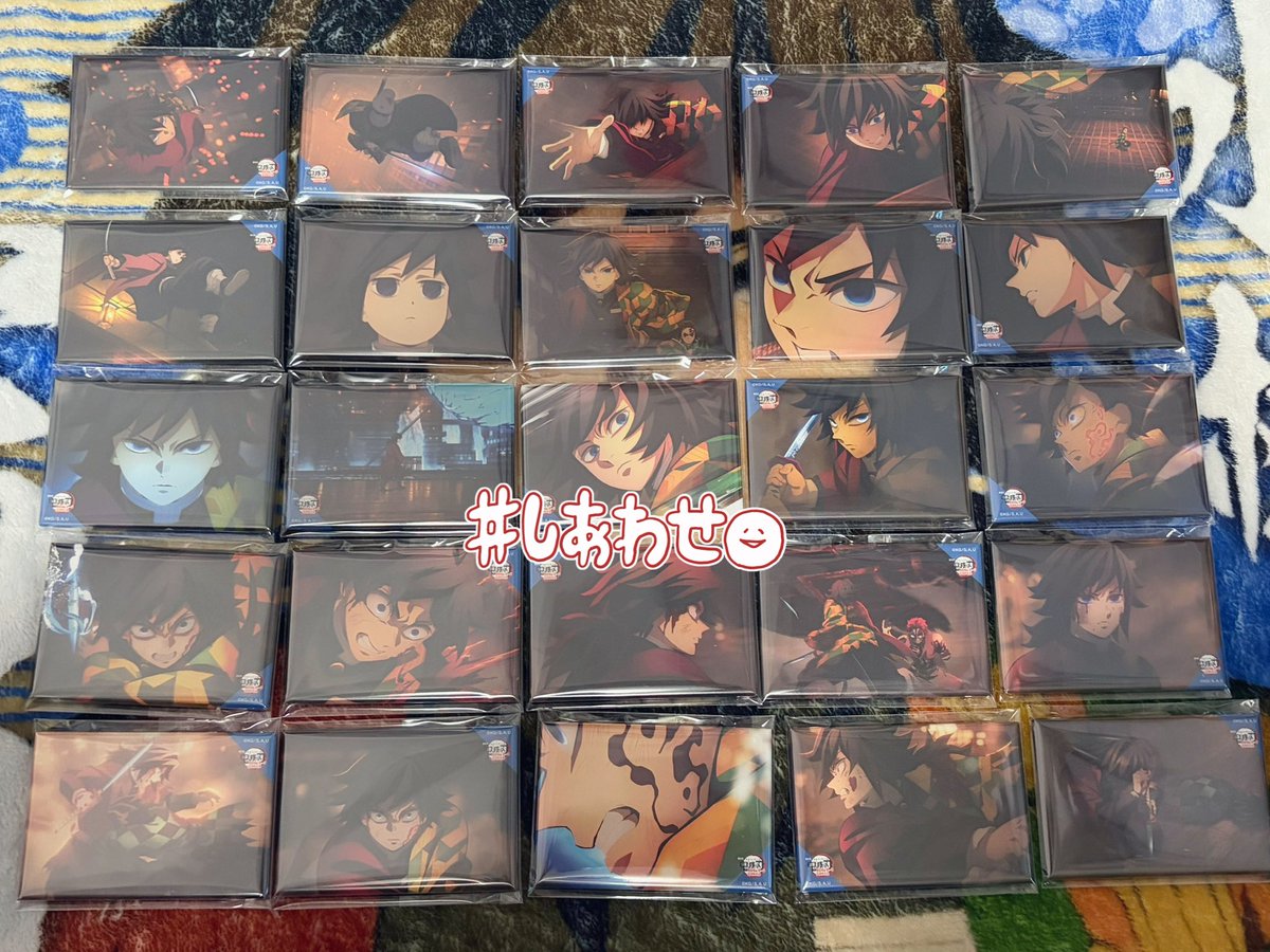 冨岡義勇 全方位缶バッジ コースター フェイスカード そ、揃いました…冨岡義勇全方位缶バッジ…全てツラがいいです……😭😭👏👏👏👏