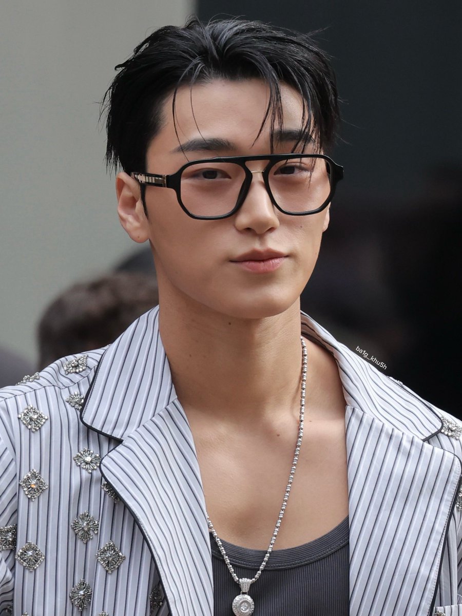 ba1g_khu5h's tweet photo. 260228 IDENTITY

DG AMBASSADOR SAN AT MFW 
#DGxSAN #DGFW26 #CHOISAN #산  @dolcegabbana @ATEEZofficial https://t.co/8UNGBh8nNN
