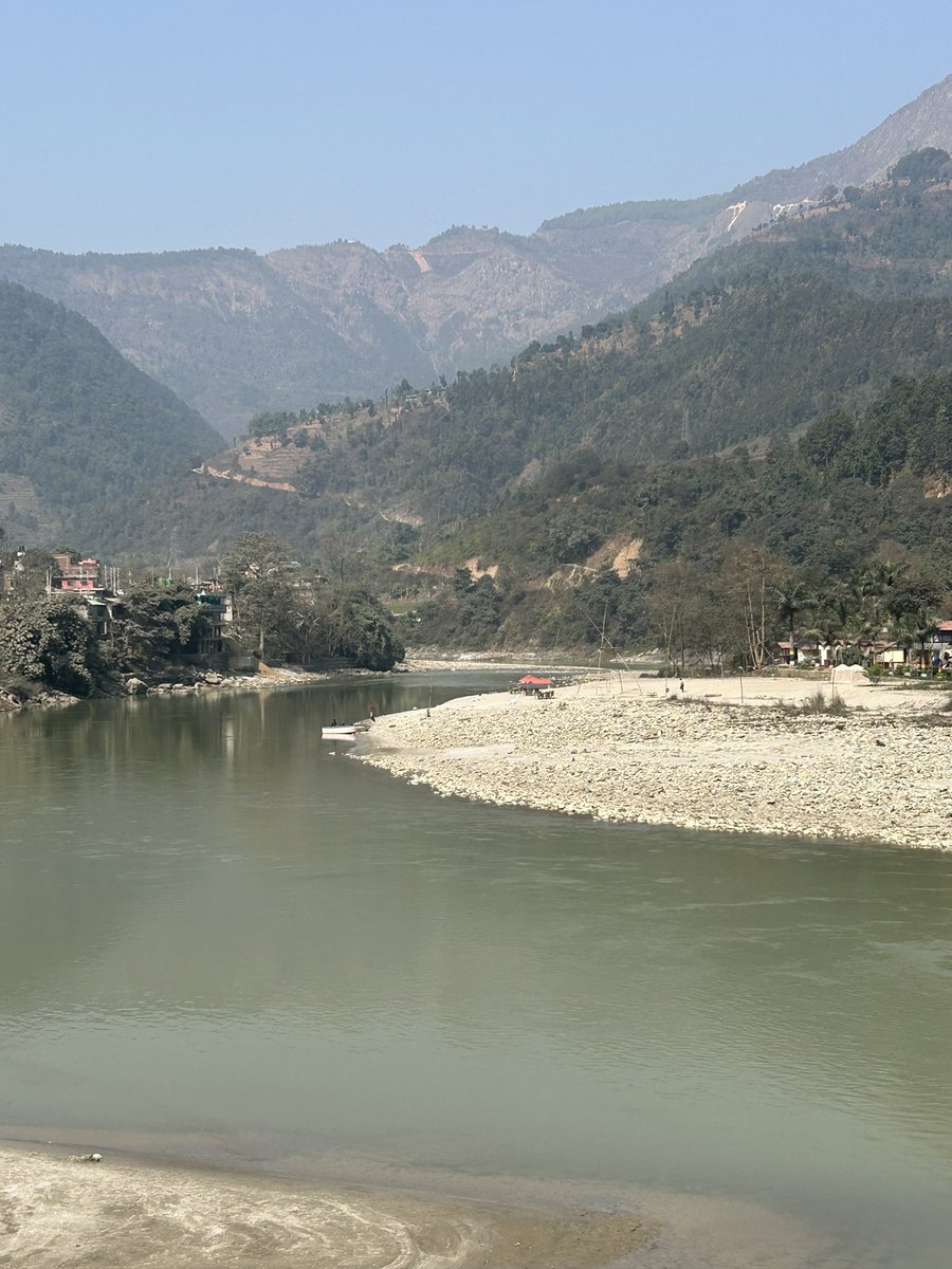 Just a chill Designer (@bip_lav) on Twitter photo 