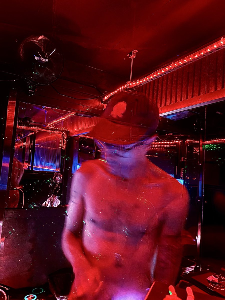 Jimi Jaxon tweet media