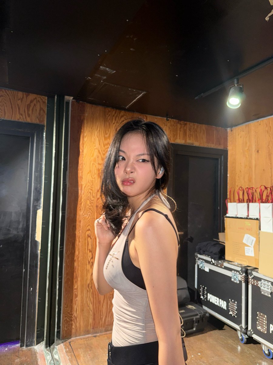 [📸]
260228
@ OL:Night

#비비 #BIBI