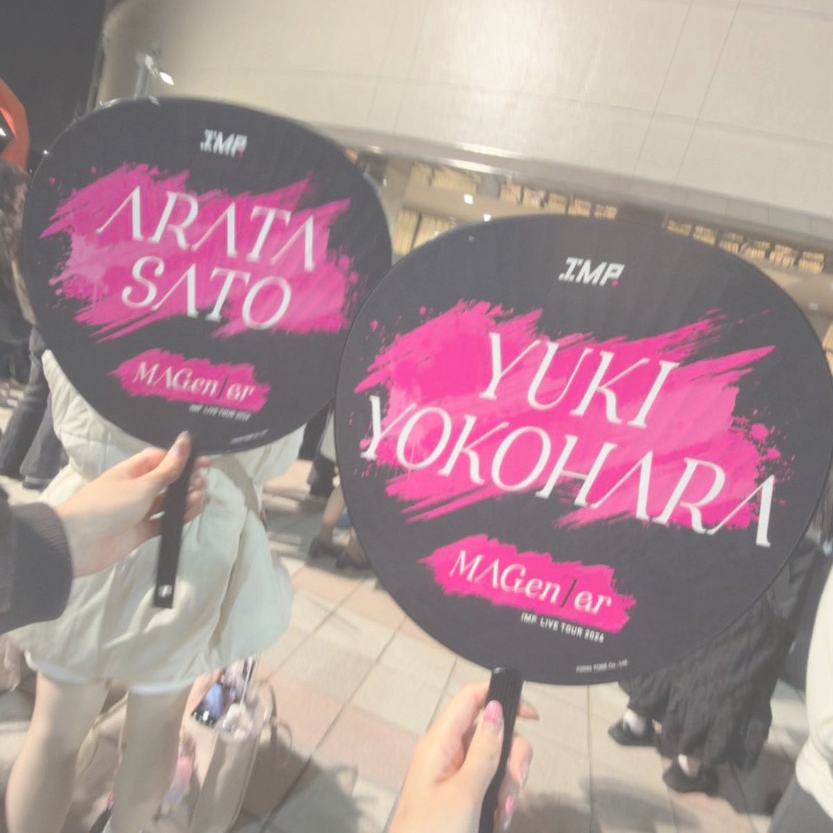 Arata_only_'s tweet photo. 名古屋楽しかったです！
もこさん名古屋もありがとう～💜🩷

行きの新幹線ではちゃんと推し旅観て
カフェ活して電波悪くて死ぬかと思ったけどもこさんのお陰で神席だったし

サイネージもちゃんと観れて幸せ！

これにて私のMAGentarは終了
またライブ決まったら行きます🫶 https://t.co/0KnXboXQ5i
