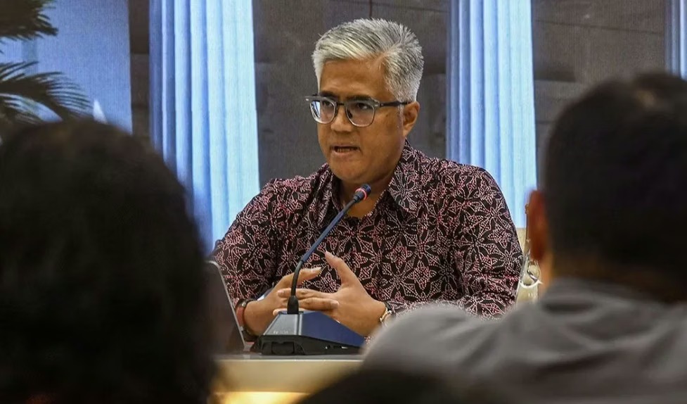 officialbitv's tweet image. Dubes RI Pastikan 329 WNI di Teheran Aman Usai Serangan Israel dan AS 

bitvonline.com/internasional/…

#WNIdiIran #KBRITeheran #DubesRI #SeranganRudalIsraelAS #KeamananWNI #DiplomasiIndonesia #IranTeheran #KementerianLuarNegeriRI #bitvonline