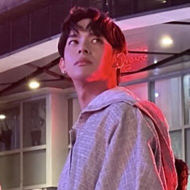 ganap na ganap naman si beh

SB19 BGC BUSKING
<a href="/SB19Official/">SB19 Official</a> #SB19
 #WaSTheFinale #SB19_JUSTIN