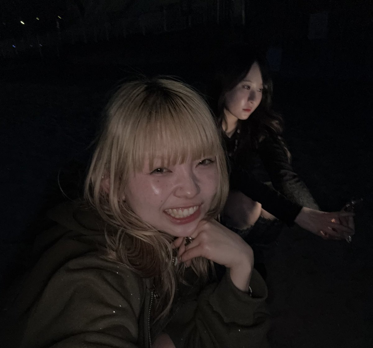 熱海ほんまに楽しかった、、、、！！！
ライブは暑すぎて海辺で涼みましたwith湘南（？）のギャル