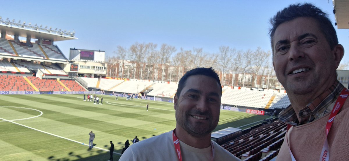 BorjaInzaRTVE's tweet photo. A las 14:00h, @RayoVallecano - @AthleticClub , en "Tablero deportivo" en RADIO NACIONAL @rne @RNEdeportes con @alexpita21 .
Hoy empezamos más tarde en antena por asunto Irán.
#Vamooosss https://t.co/aWnMz1297D
