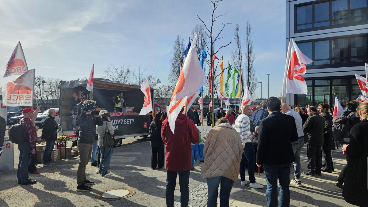 Frederik Moch tweet media