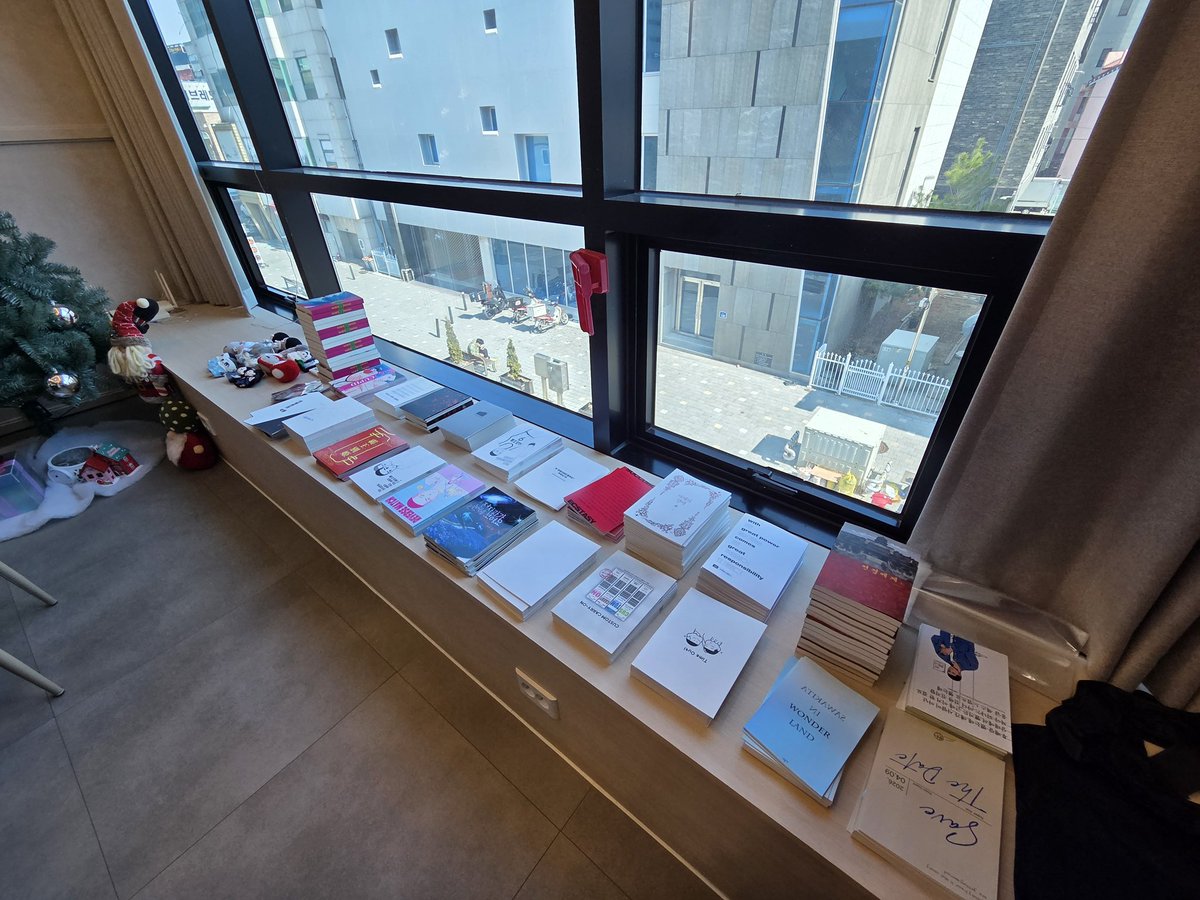 사십구 tweet media