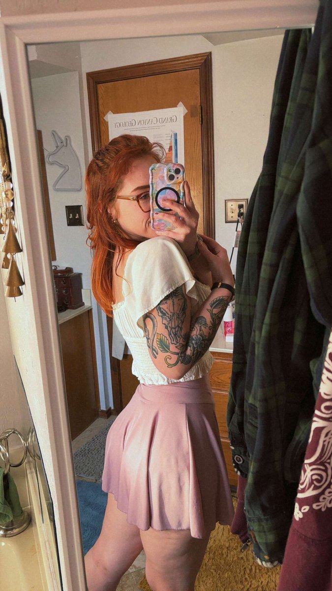 Thiccameron tweet media