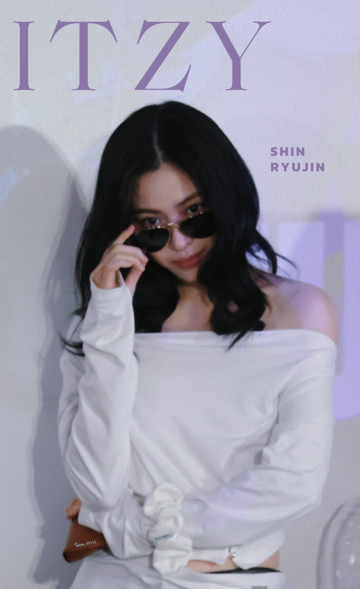 260227 KM 
😎🤍
#있지 #ITZY #류진 #Ryujin