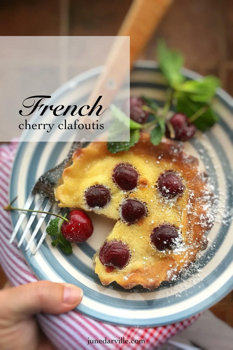 junedarville's tweet image. 🍒 𝐂𝐡𝐞𝐫𝐫𝐲 𝐂𝐥𝐚𝐟𝐨𝐮𝐭𝐢𝐬
🍒 A tasty #French #dessert! This cherry clafoutis tastes best when it comes freshly baked straight out of the oven... #baking
🍒 𝐑𝐞𝐜𝐢𝐩𝐞 &amp;gt;&amp;gt; junedarville.com/cherry-clafout…