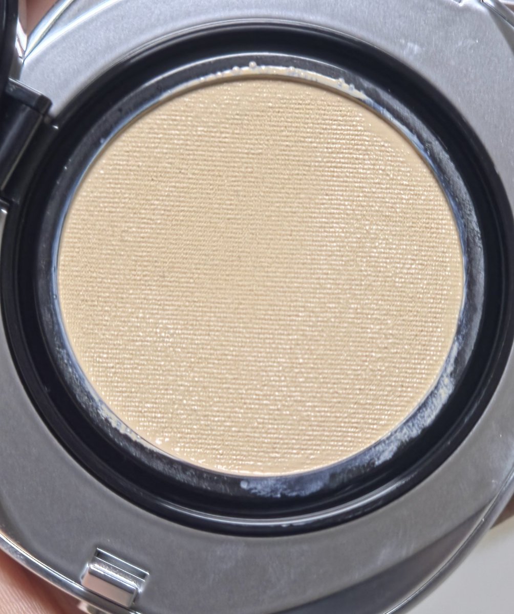 우르힁 tweet media