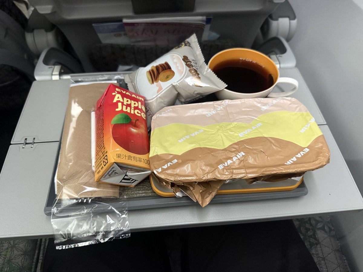 さてさて、台湾6時間滞在しましたので、これより復路です✈️ 桃園空港