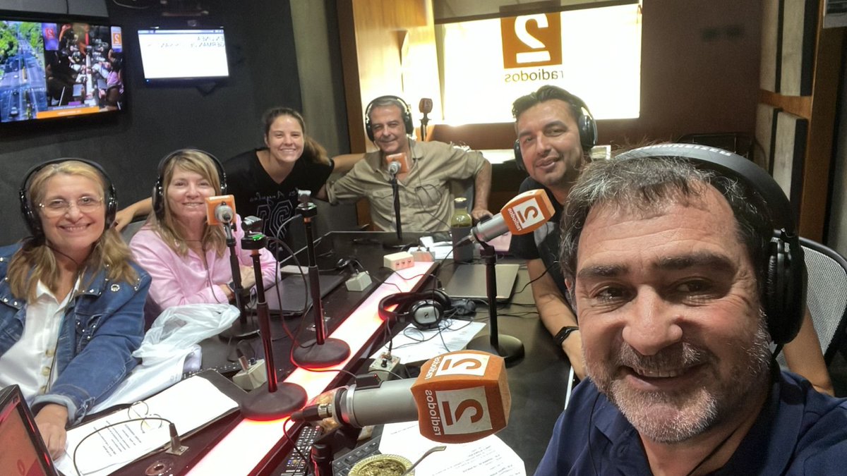 Radio2 AM1230 tweet media