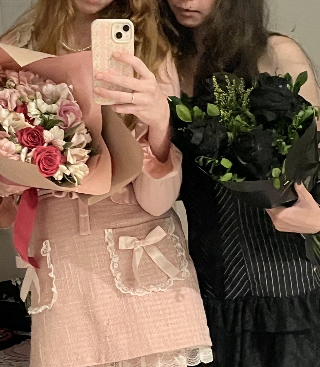 lurrinhaaa's tweet photo. Um ano com meu amor, minha alma gêmea e minha futura esposa 🤍 https://t.co/3aE7VPx2GL