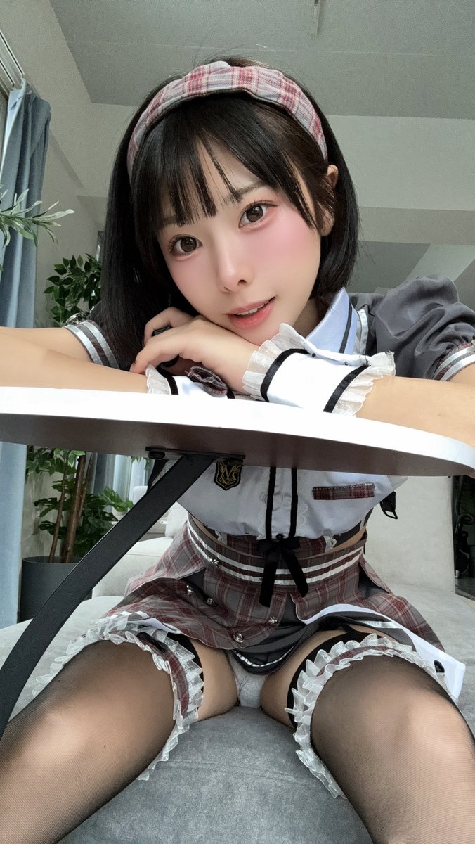 長生まよ🐱🌸さんのエロ画像、2026年02月28日21時49分03秒に投稿