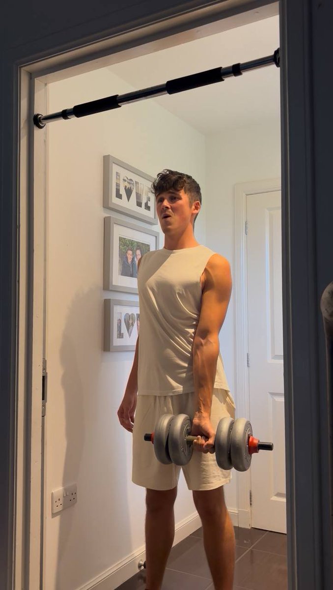 nairndavid_'s tweet photo. You don't need antidepressants, you need Jesus, workouts till failure, and whole foods. https://t.co/53URg5PgSk