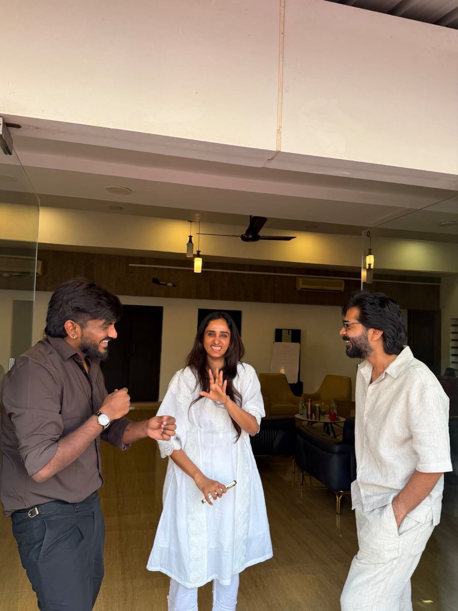 அகில இந்திய SilambarasanTR தலைமை tweet media