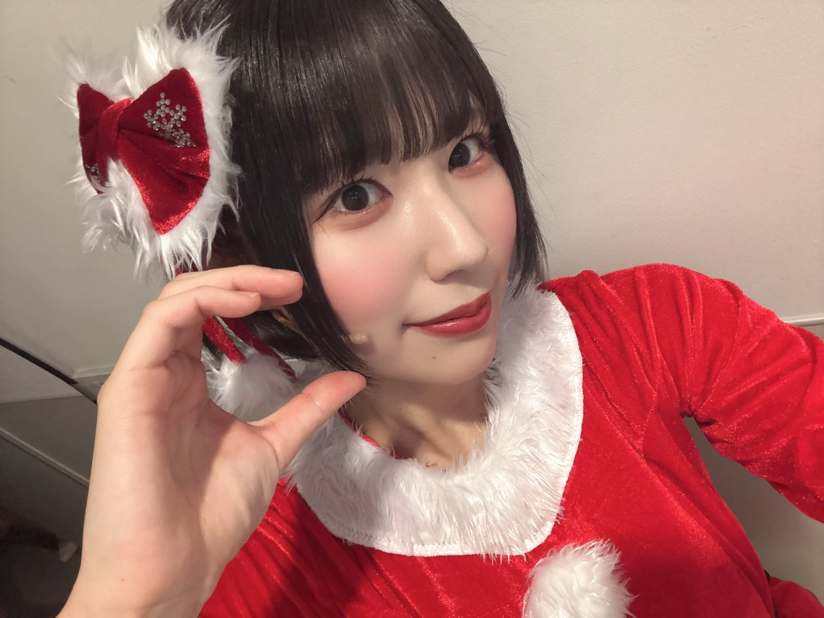rikaoki__92's tweet photo. #舞台推し武道　東京公演２日目
ありがとうございました🎄💙

クリスマスver の空音だよ☺︎
明日もよろしくお願いいたします💫

https://t.co/egvZFyYqPQ https://t.co/vaJW4RAotr