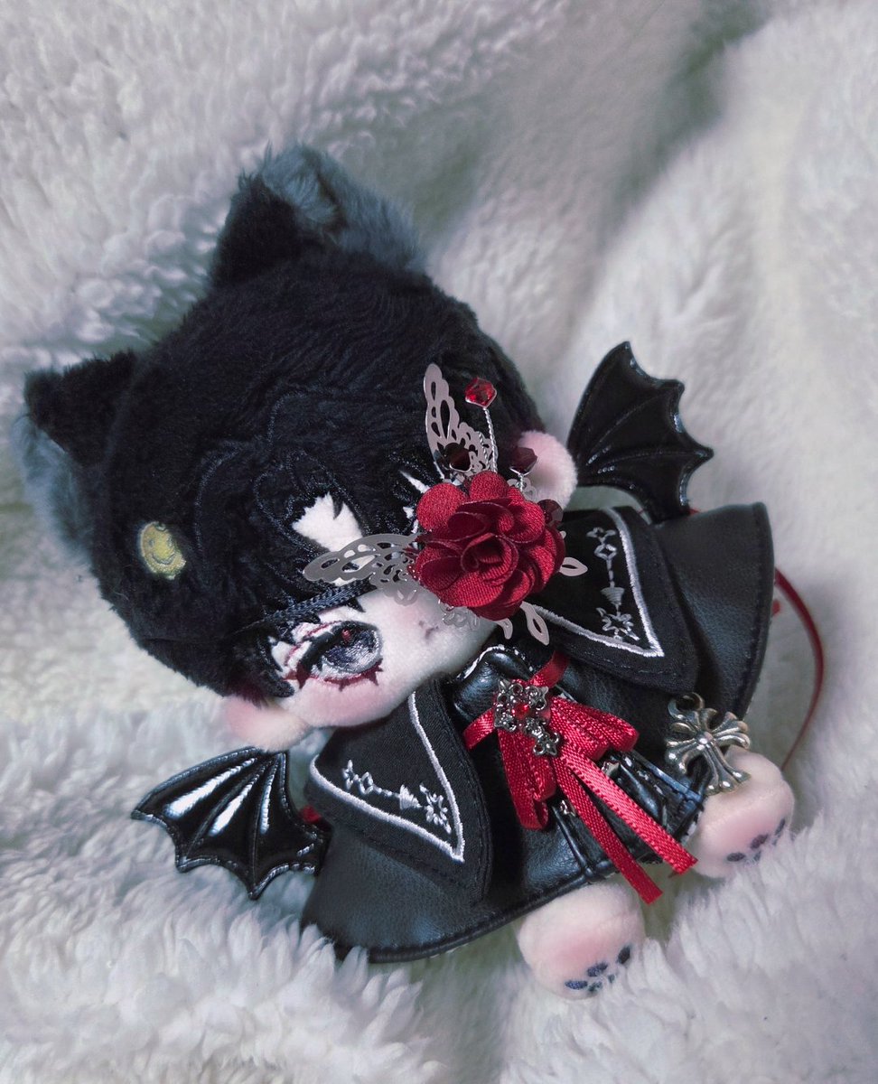 괴담출근 2부 완결 기념으로 #rt 세 분께!! #오염솔믕 나눔합니다~