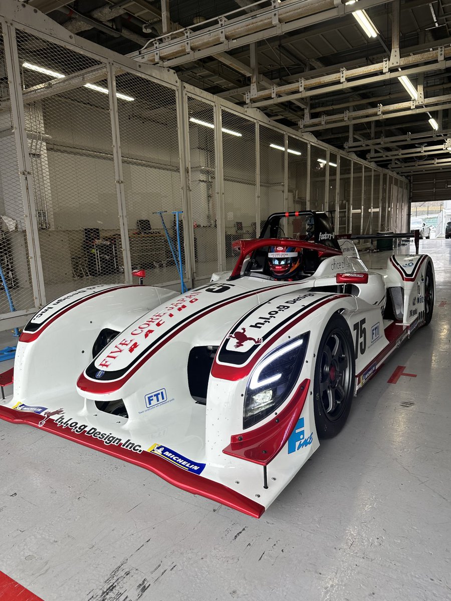 とりあえず本日は鈴鹿チャンピオンカップレースの予選を終え、v.Granz