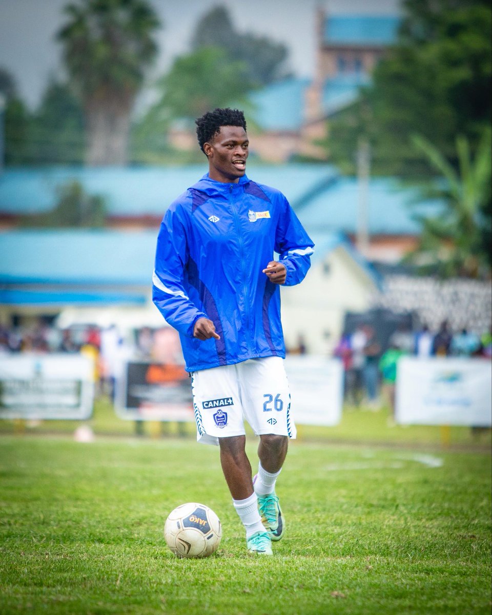 rayon_sports's tweet photo. #RPL || #MUSRAY

Warm up done ✅ https://t.co/ZdqZ1uiaZ3