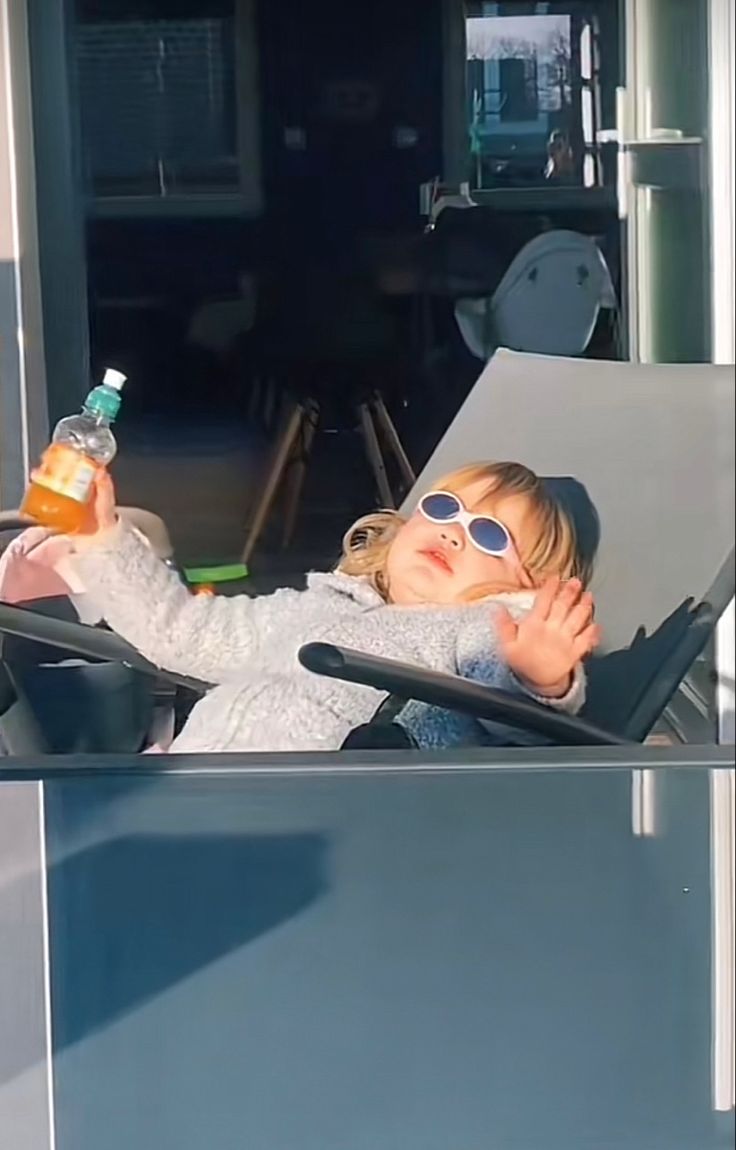 Jest ciepło, dni wyraźnie dłuższe, ptaki śpiewają. No po prostu jest cudownie 🤩 tak się aktualnie czuję⬇️