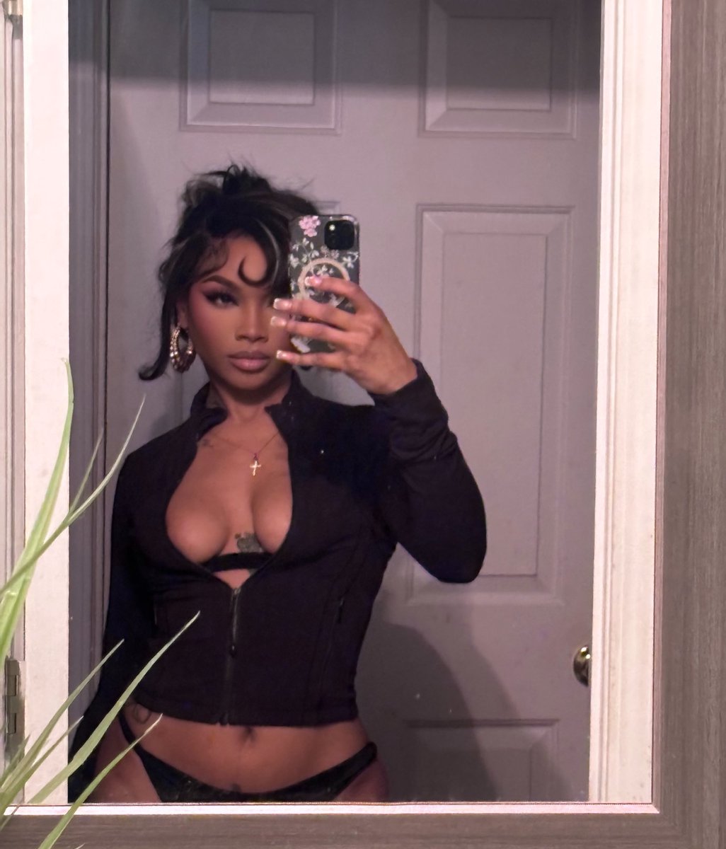 video vixen ✨ tweet media