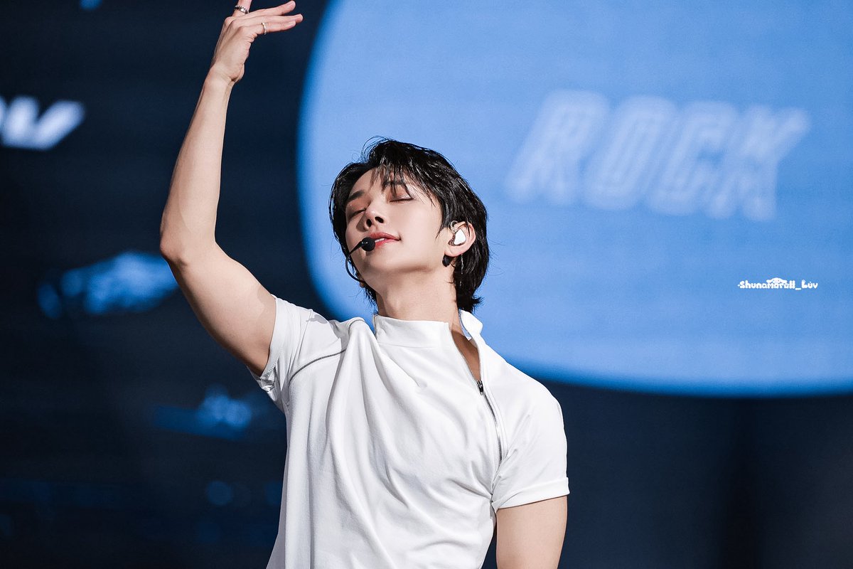 𝑺𝒉𝒖𝒏𝒂𝒎𝒐𝒓𝒐𝒍𝒍_𝑳𝒖𝒗 tweet media