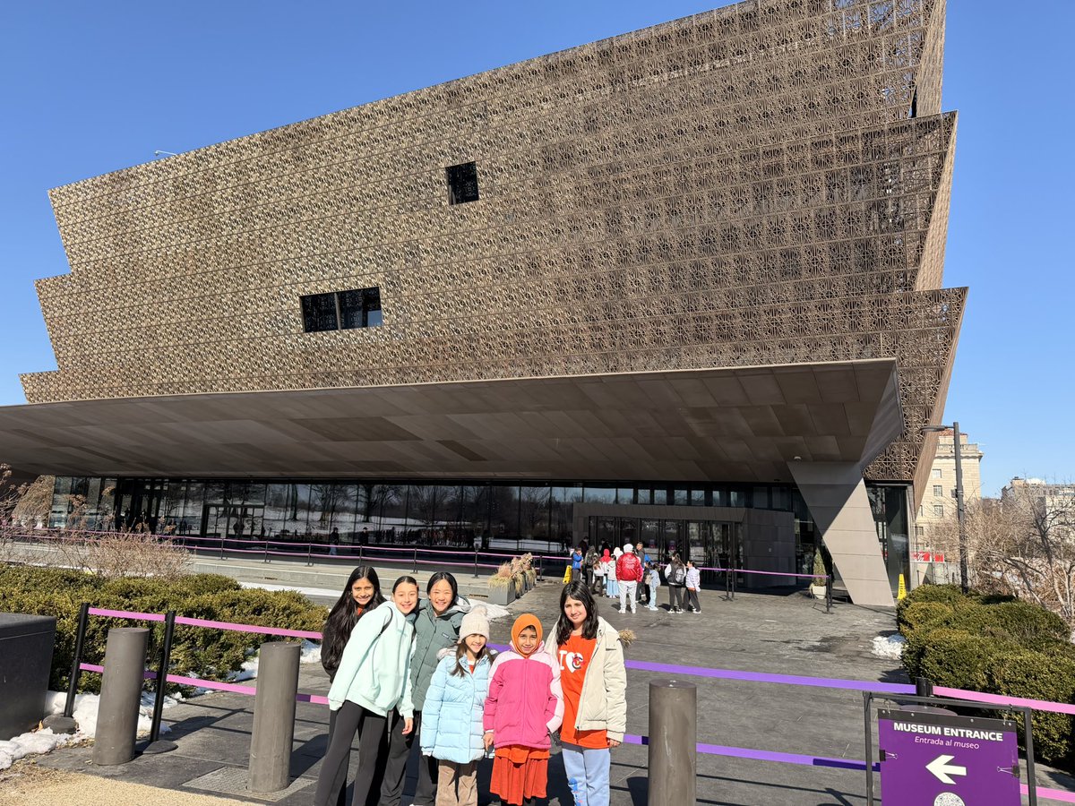 Cora Capayachi tweet media