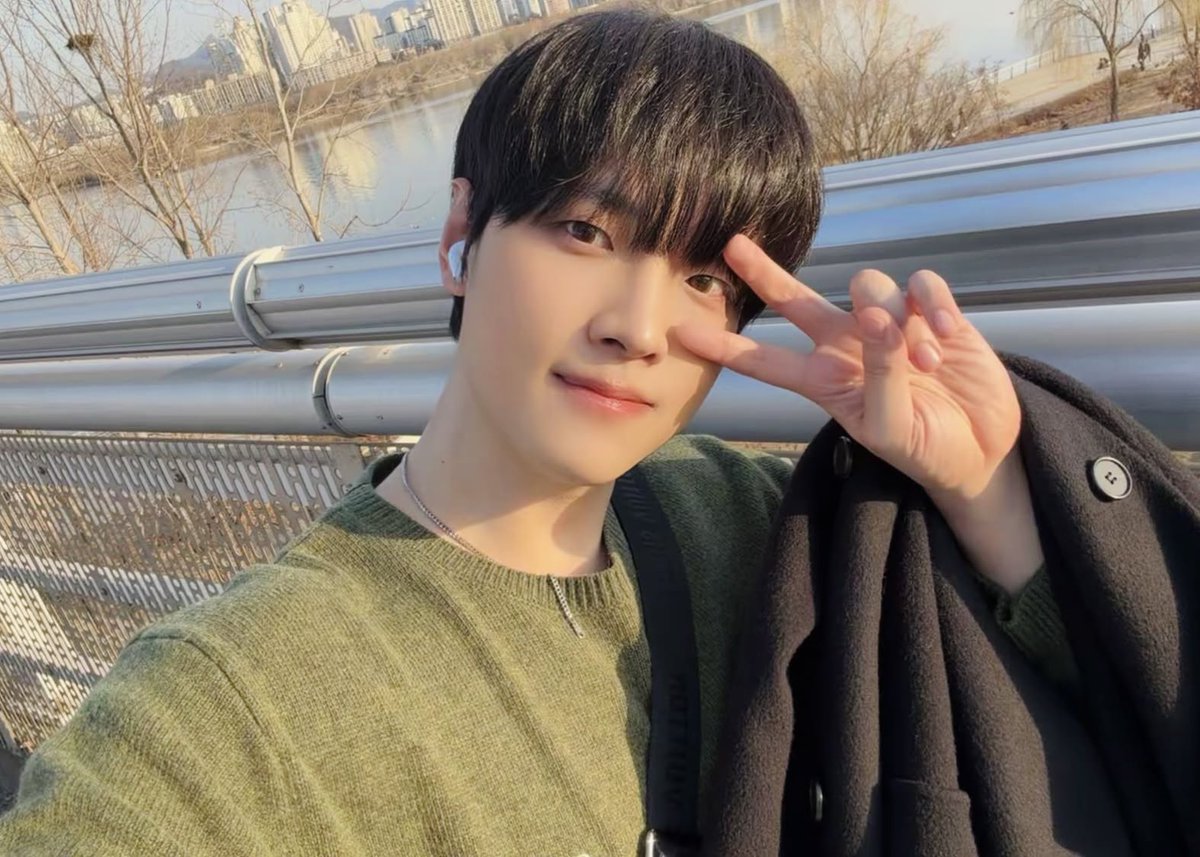 이강아지ㅈㅁ꼬숩게생김