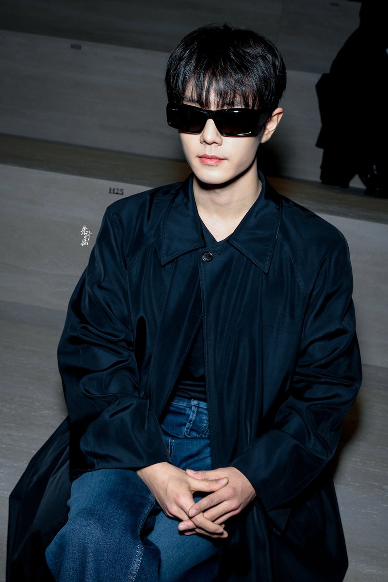 2026.02.27 Xiao Zhan | GUCCI 2026 fashion show Cr. 朱砂痣·肖战