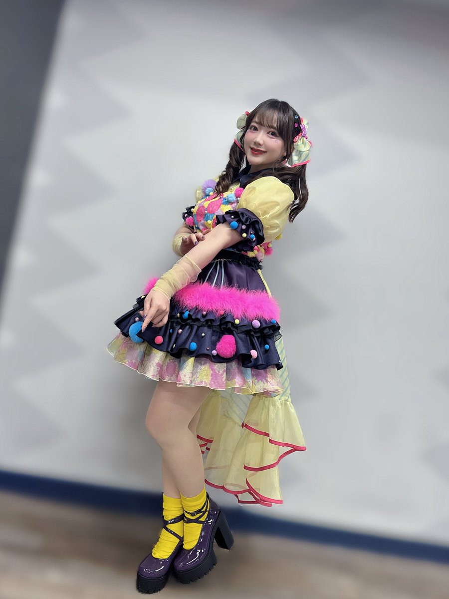 ayasa_ito's tweet photo. BanG Dream! 10th Anniversary LIVE
「In the name of BanG Dream!」

新衣装でした❣️❣️
カラフルポッピン、再び🌈🌟

#バンドリ10周年ライブ https://t.co/4j4VYvz8Yt