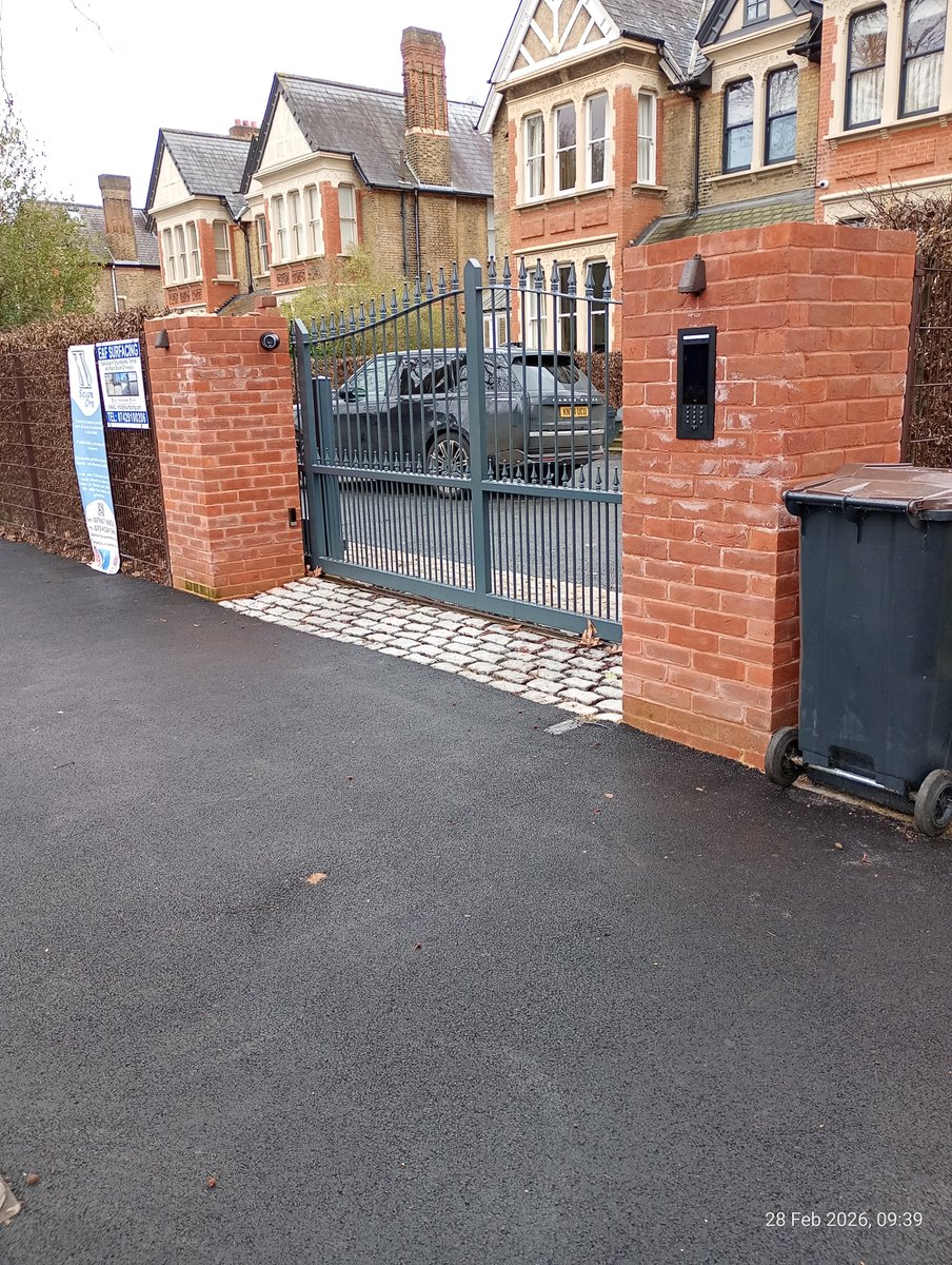 Ravensbourne Valley Residents tweet media