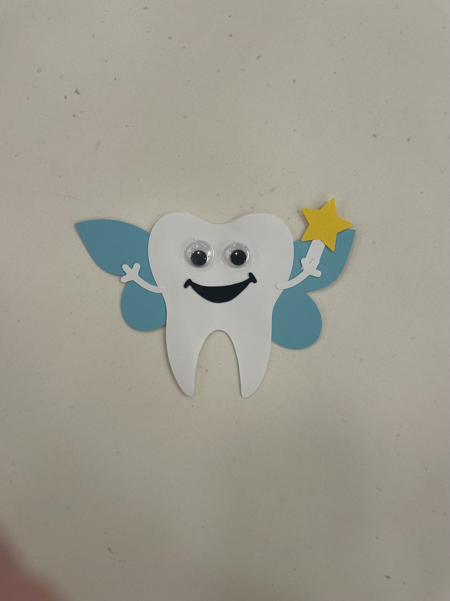 wrightlibraryOH's tweet photo. Flutter into the children's room to create this delightful Tooth Fairy craft! Craft available beginning at 10:00am while supplies last. https://t.co/8hmQFgVPHQ