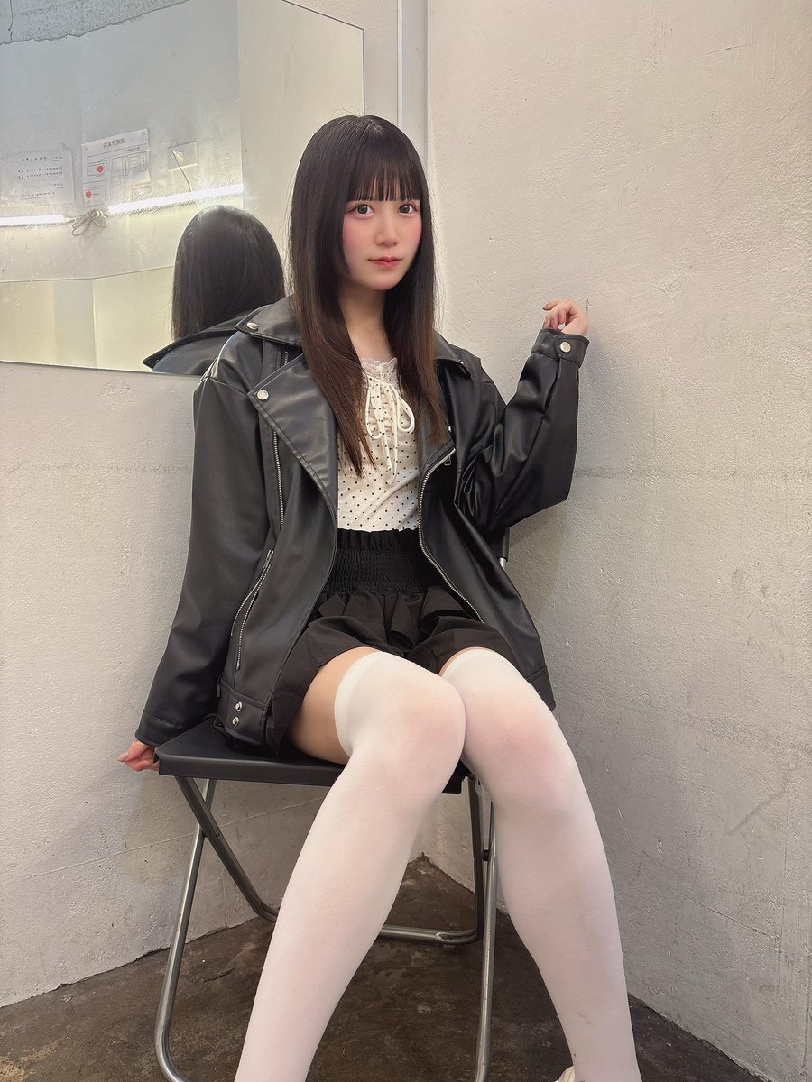 yowamushi_kaho's tweet photo. ライダースとニーハイのギャップがいいでしょ♡ https://t.co/OkhNhTbECn