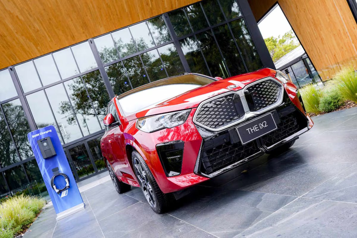 RED92cadadiamas's tweet image. 👍👥🚗🚘#InfoRED92 | #ImpuestoAutosLujo | #AltaGama | 

Autos de alta gama dejarán de pagar el 18% de impuesto interno y ajustan precios

red92.com/noticias/autos…