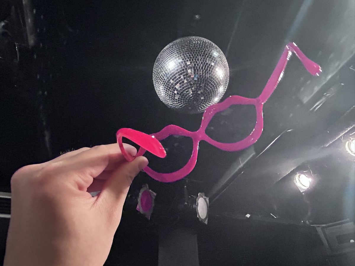 終演

自然発生するモッシュほど美しいものは無いな、、、
石毛さんも言ってたけど自分の中ではフロアの盛り上がりは高松と広島が今ツアーでツートップだったけど名古屋が優に超えてた！！！